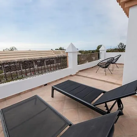 Apartment Atico Nuevo En Lujosa Urbanizacion Junto A Restaurantes Y Cafeterias *