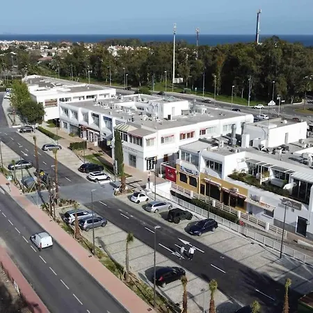 Atico Nuevo En Lujosa Urbanizacion Junto A Restaurantes Y Cafeterias Apartment